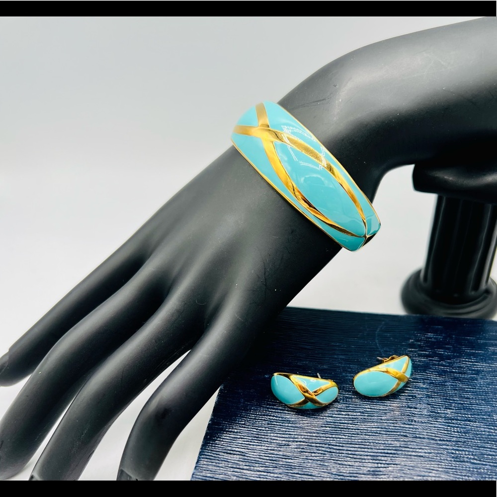 Vintage gold & turquoise enamel cuff bracelet pierced earrings set